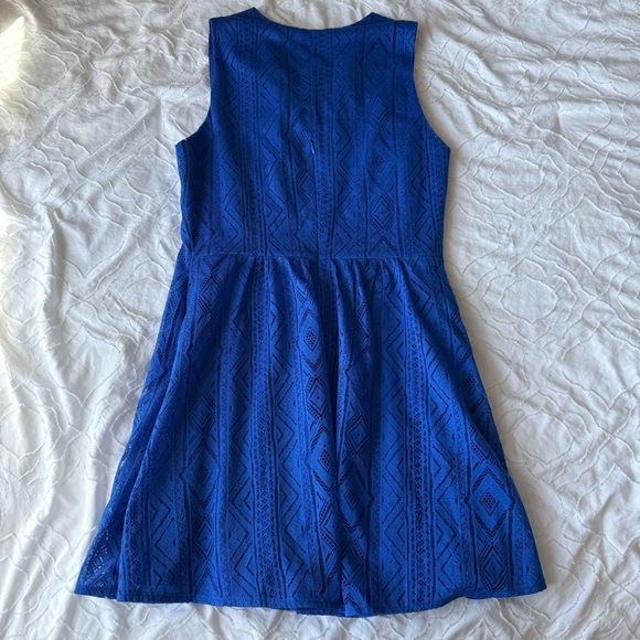 Tulle Blue Mini V-Neck Dandelion Sleeveless Dress with Pockets Lace Material - Picture 12 of 13
